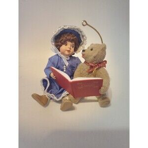 Hallmark Beverley And Teddy Singing Carols Tree Ornament 1995 Vintage Holiday